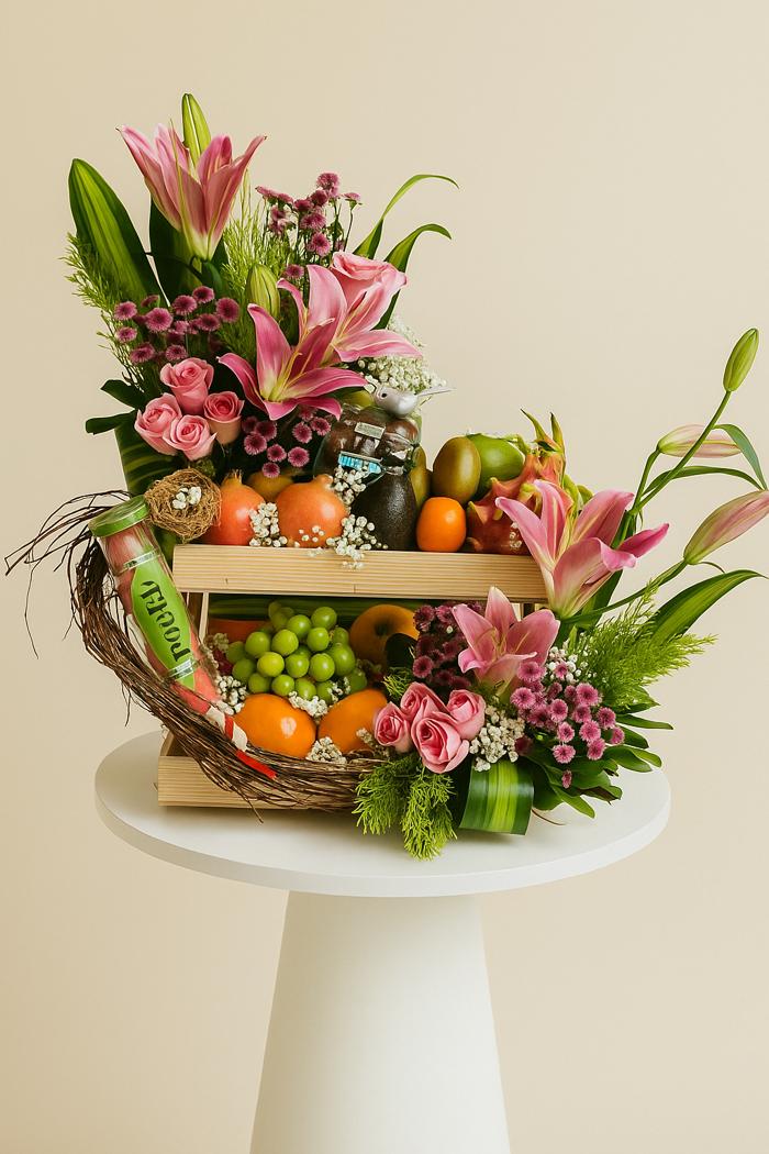 Phalahaar signature fruit and flower bouquet